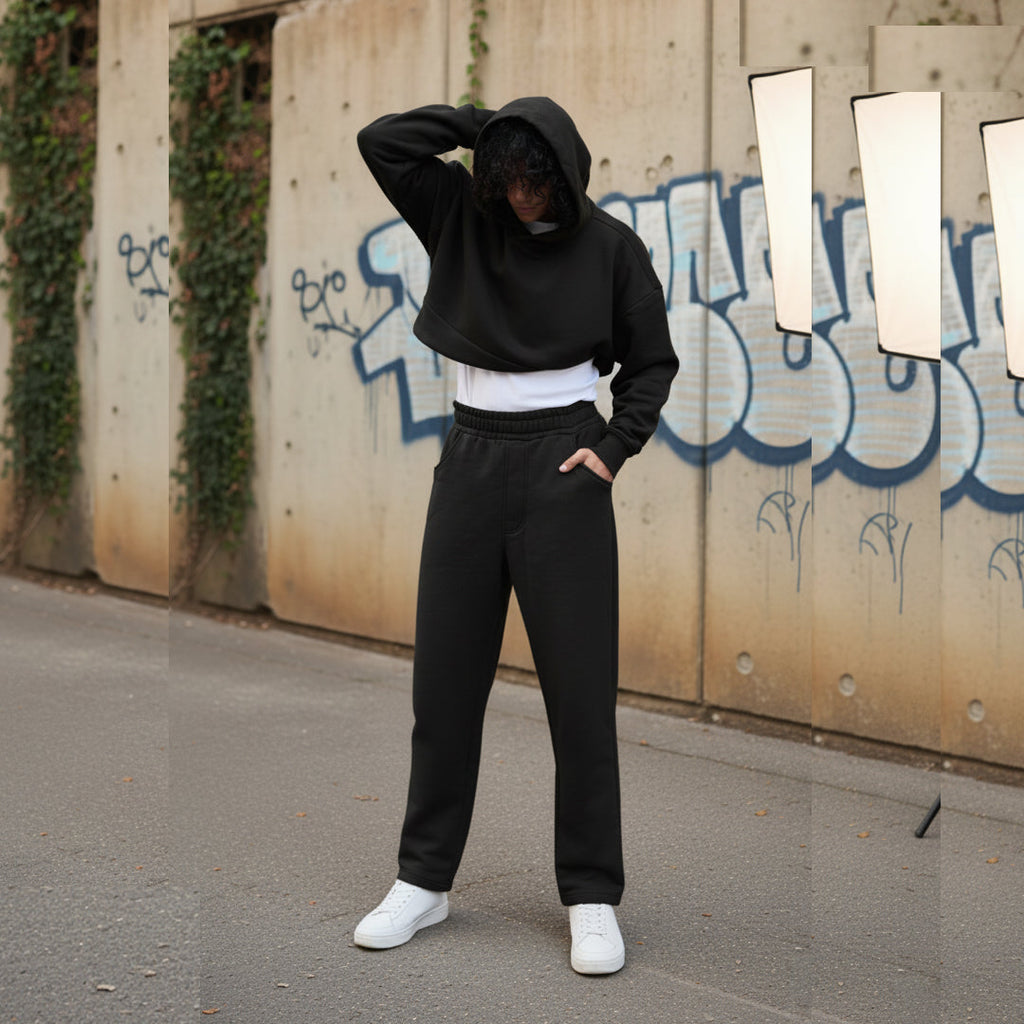 Uncuffed Baggy Sweatpants (Black)