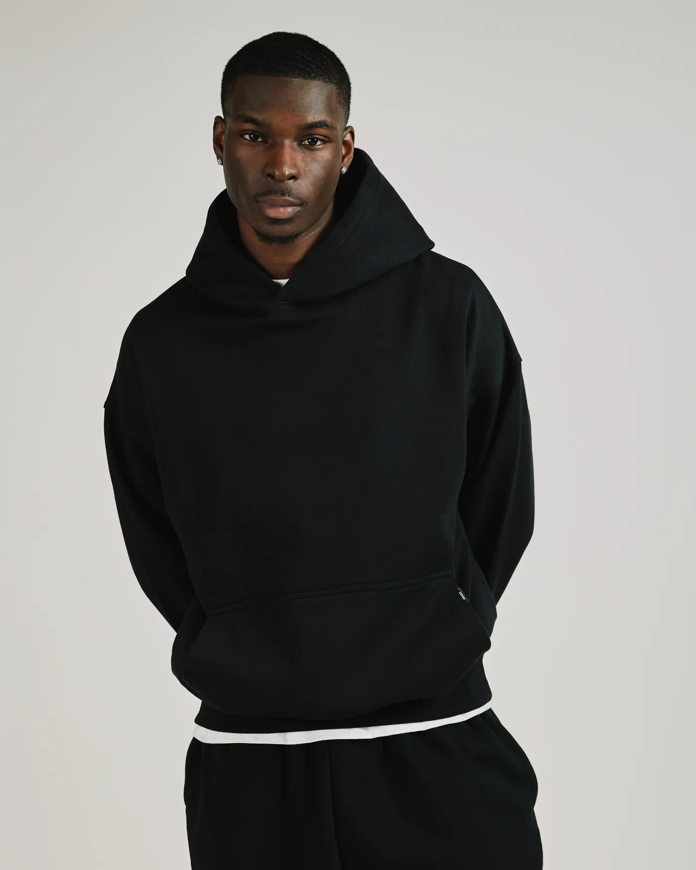 Relaxed Fit Hoodie (Black)